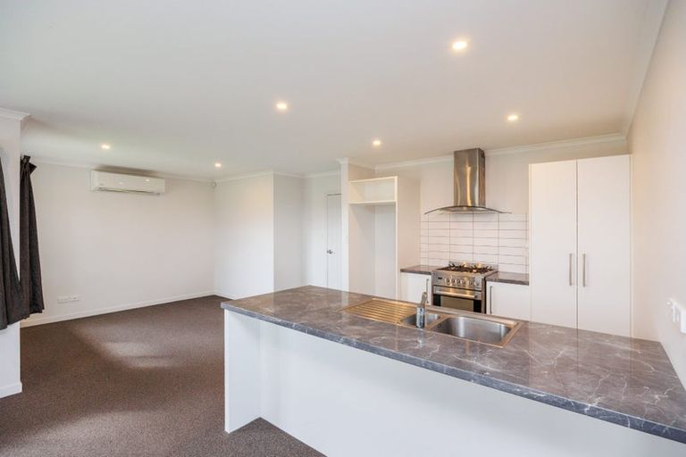 Photo of property in 25 Varsity Heights, Fitzherbert, Palmerston North, 4410