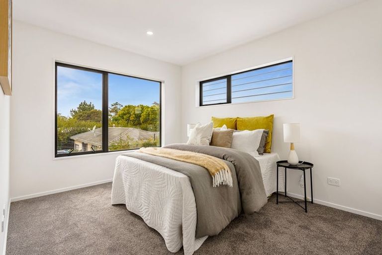 Photo of property in 4/20 Metcalfe Road, Ranui, Auckland, 0612