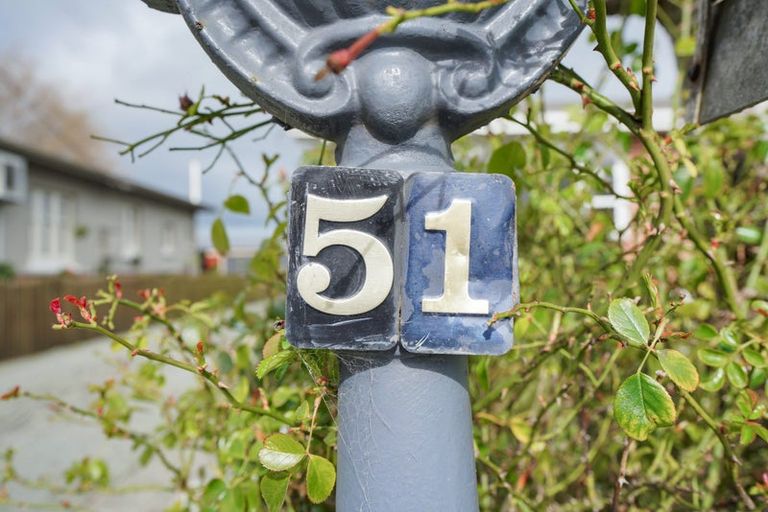 Photo of property in 51 Albert Street, Winton, 9720