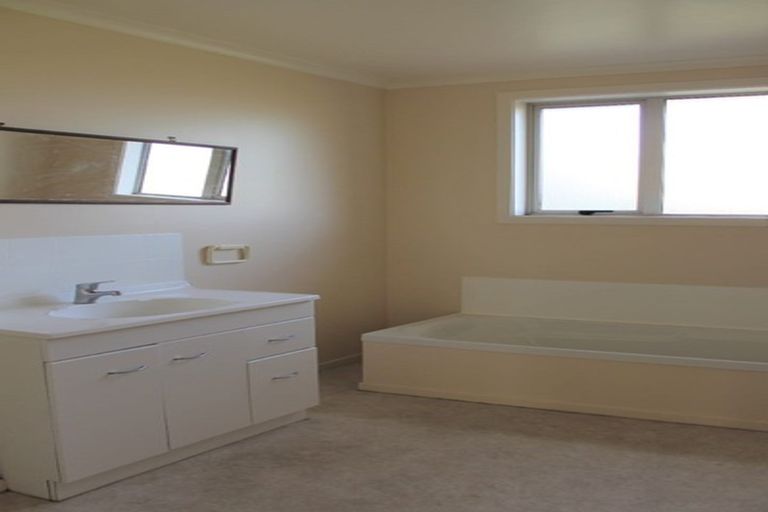 Photo of property in 52 Queens Drive, Saint Kilda, Dunedin, 9012