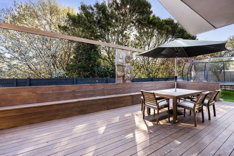 Photo of property in 11 Matai Place, Hawera, 4610