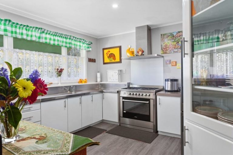 Photo of property in 34 Hinemotu Avenue, Kawerau, 3127