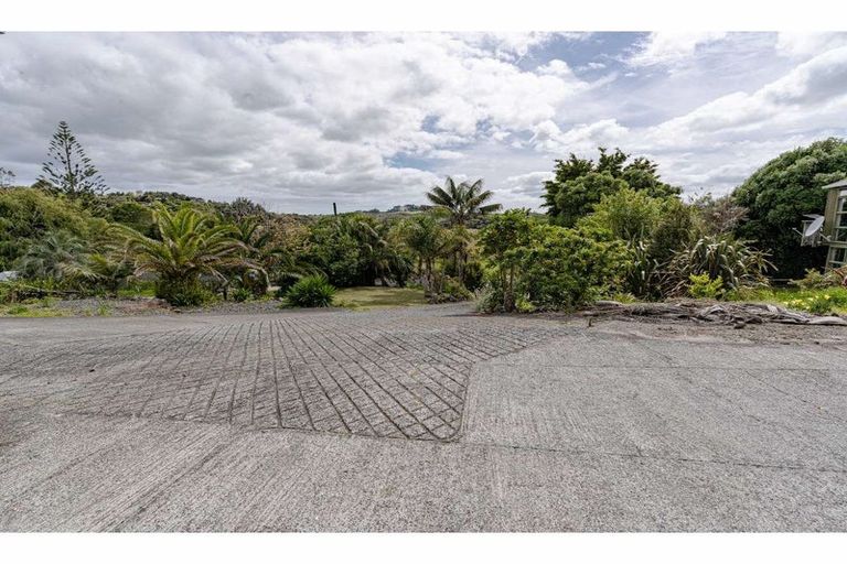 Photo of property in 83 Rangitane Loop Road, Kerikeri, 0294