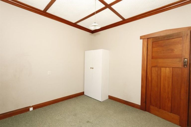 Photo of property in 28 Napier Street, Opunake, 4616