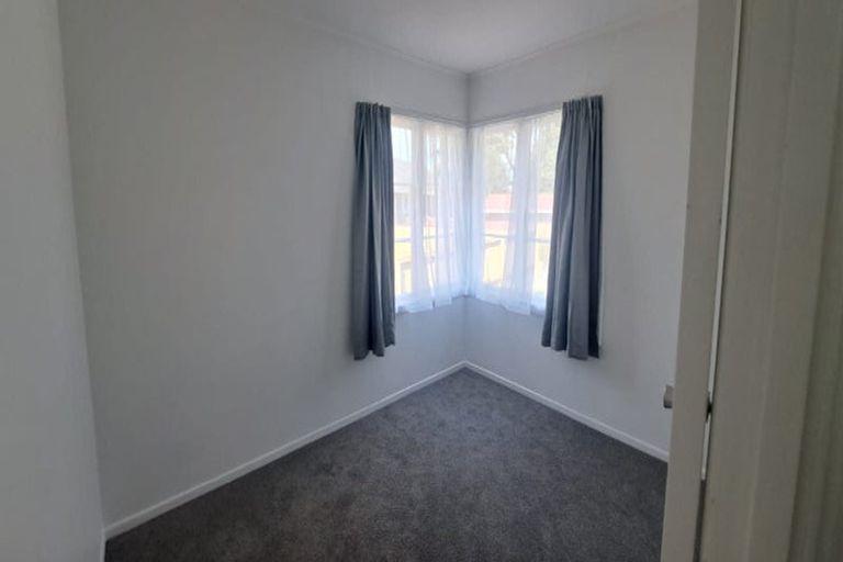 Photo of property in 14 Bolton Place, Otara, Auckland, 2023