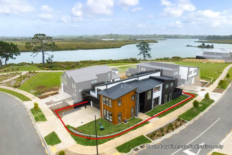 Photo of property in 45 Evergreen Parade, Rosehill, Papakura, 2113