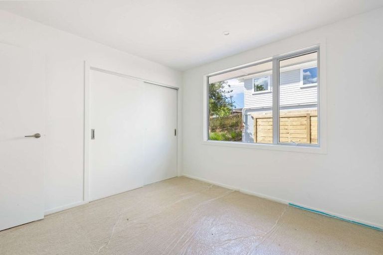 Photo of property in 6a Alston Avenue, Kelston, Auckland, 0602