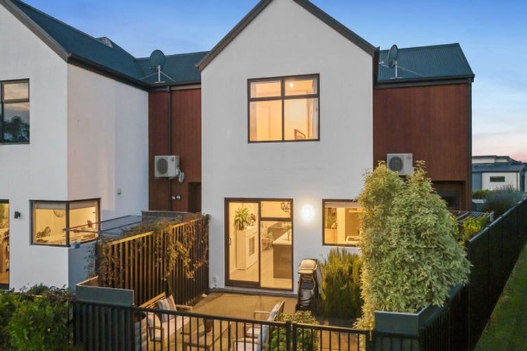 Photo of property in 1 Johnson Street, Kaiapoi, 7630