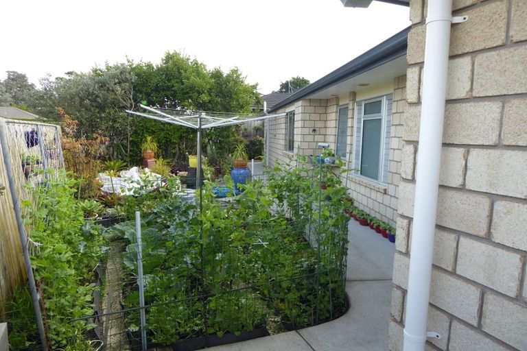 Photo of property in 8 Glesan Place, Beachlands, Auckland, 2018