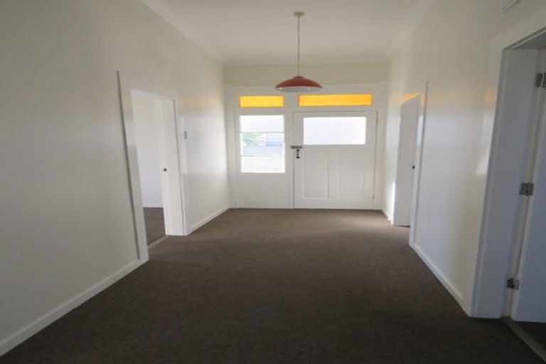 Photo of property in 27 Lowe Street, Avenal, Invercargill, 9810