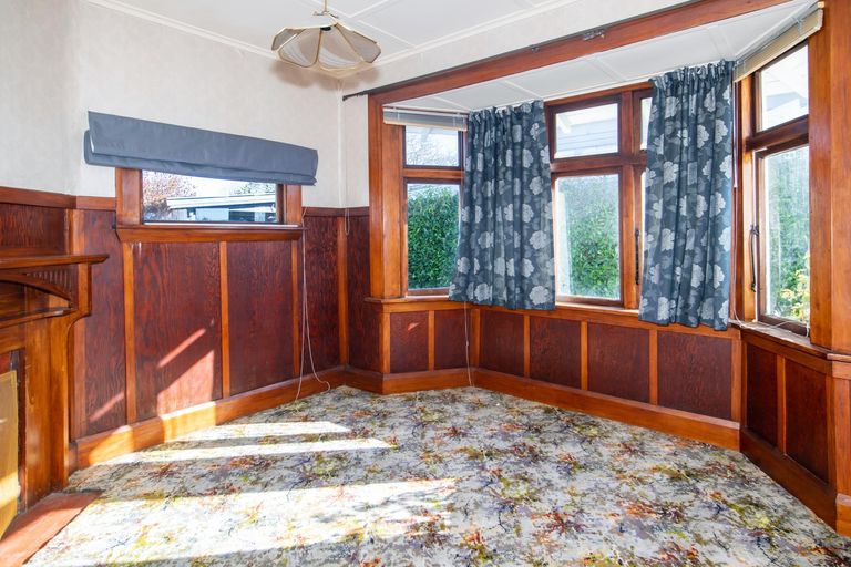 Photo of property in 61 Mckenzie Street, Geraldine, 7930