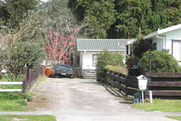 Photo of property in 57b Aquarius Drive, Kawaha Point, Rotorua, 3010