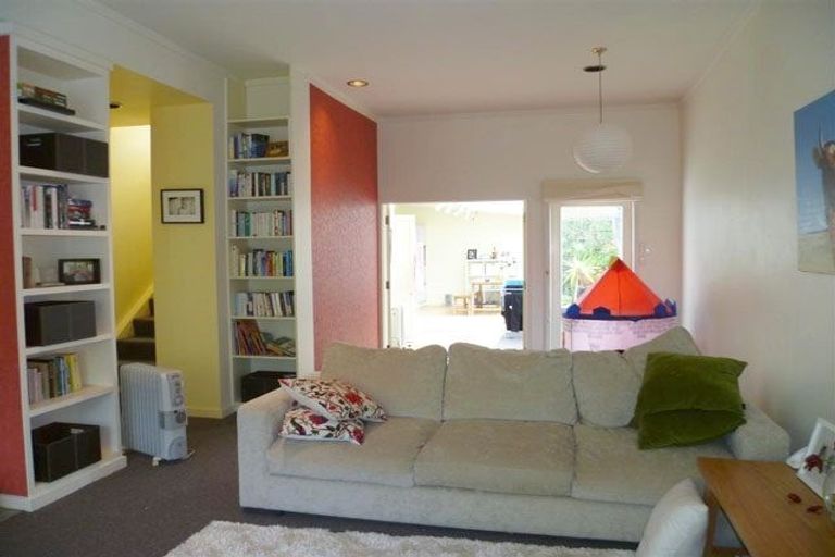 Photo of property in 360 Tinakori Road, Thorndon, Wellington, 6011
