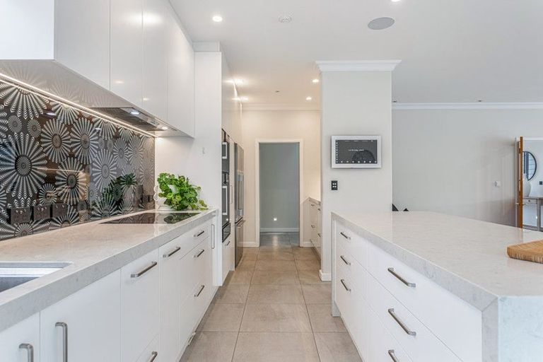 Photo of property in 4 Parlane Drive, Huapai, Kumeu, 0810