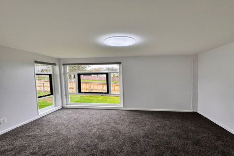 Photo of property in 3 Applewood Drive, Henderson, Auckland, 0612