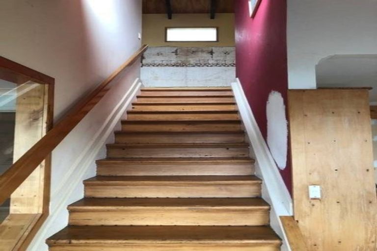 Photo of property in 63 Houghton Bay Road, Houghton Bay, Wellington, 6023