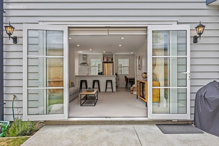 Photo of property in 1/24 Devon Street, Sydenham, Christchurch, 8023