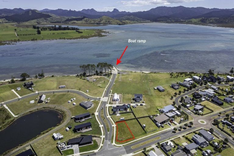 Photo of property in 174 Harbour Drive, Matarangi, Whitianga, 3592