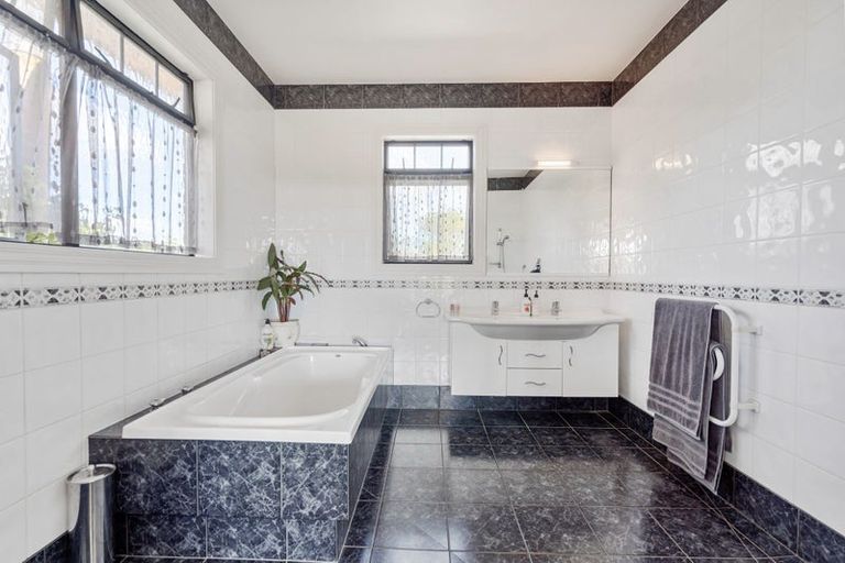 Photo of property in 56c Edmonds Road, Kerikeri, 0293