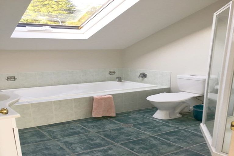 Photo of property in 19 Henare Place, Tihiotonga, Rotorua, 3015