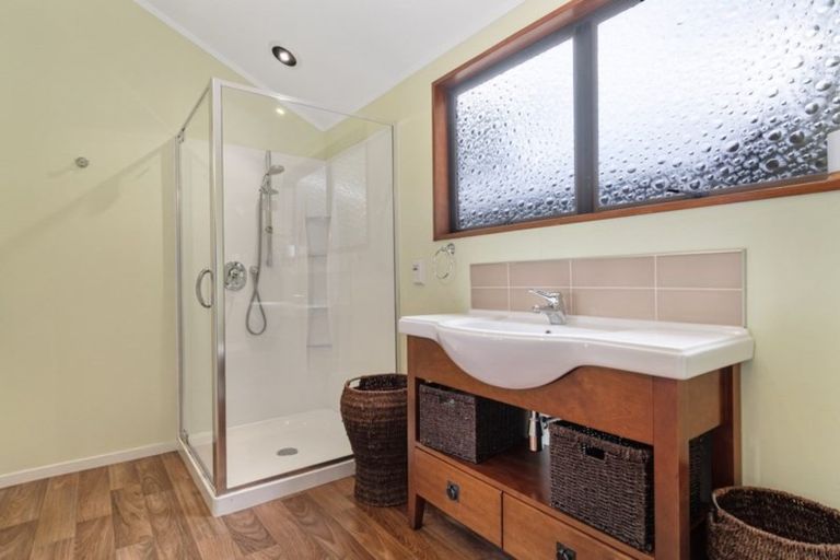 Photo of property in 86 Mountain Road, Oropi, Tauranga, 3173