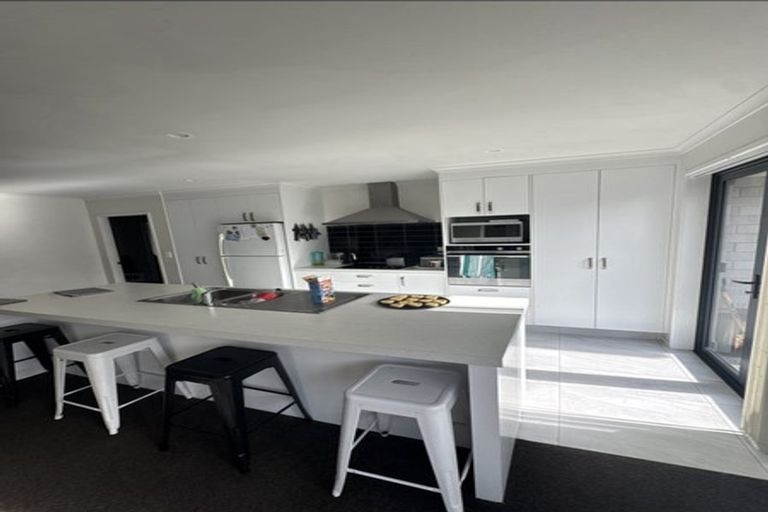 Photo of property in 56 Edgeview Crescent, Fitzroy, Hamilton, 3206