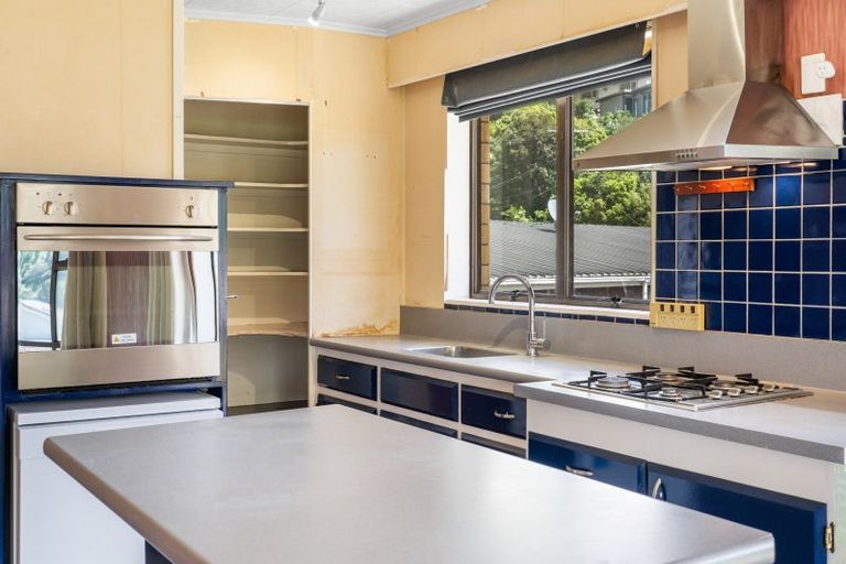 Photo of property in 60 Waikawa Road, Picton, 7220