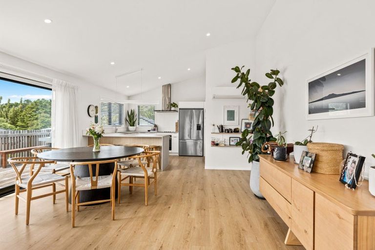 Photo of property in 54 Anne Burton Drive, Warkworth, 0910