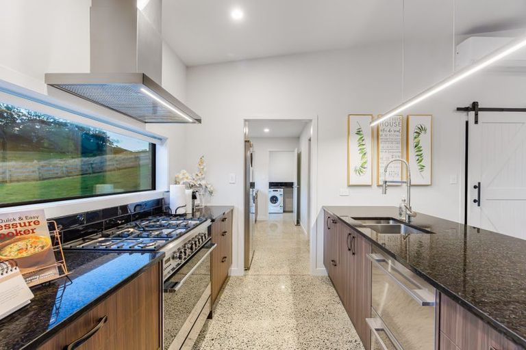 Photo of property in 312 Pukapuka Road, Pohuehue, Warkworth, 0983