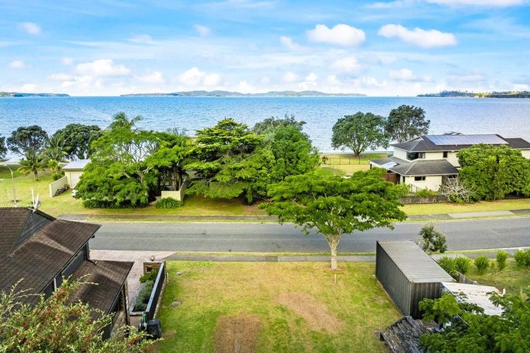 Photo of property in 10 Sunburst Avenue, Snells Beach, 0920