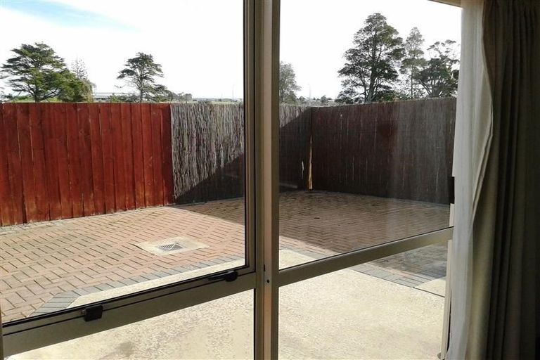 Photo of property in 9/18 Alicante Avenue, Hillpark, Auckland, 2102