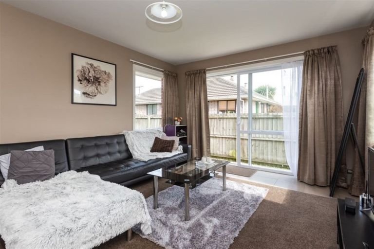 Photo of property in 1/4 Betwin Avenue, Sockburn, Christchurch, 8042