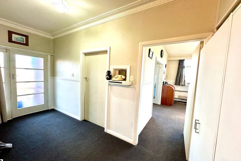 Photo of property in 30 Stamford Street, Balclutha, 9230
