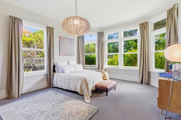 Photo of property in 26 Mataora Road, Kenmure, Dunedin, 9011