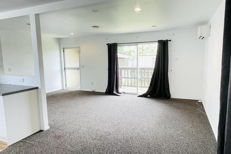 Photo of property in 7 Etherton Drive, Weymouth, Auckland, 2103
