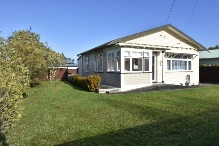 Photo of property in 14 Wakelin Street, Carterton, 5713