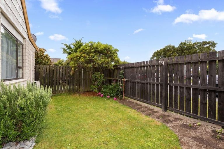 Photo of property in 9a Brake Street, Upper Riccarton, Christchurch, 8041