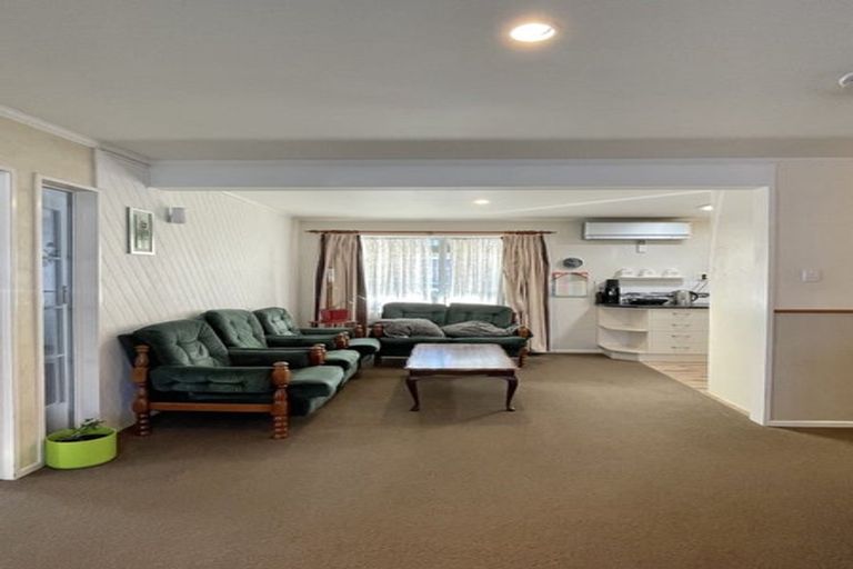 Photo of property in 167 California Drive, Totara Park, Upper Hutt, 5018