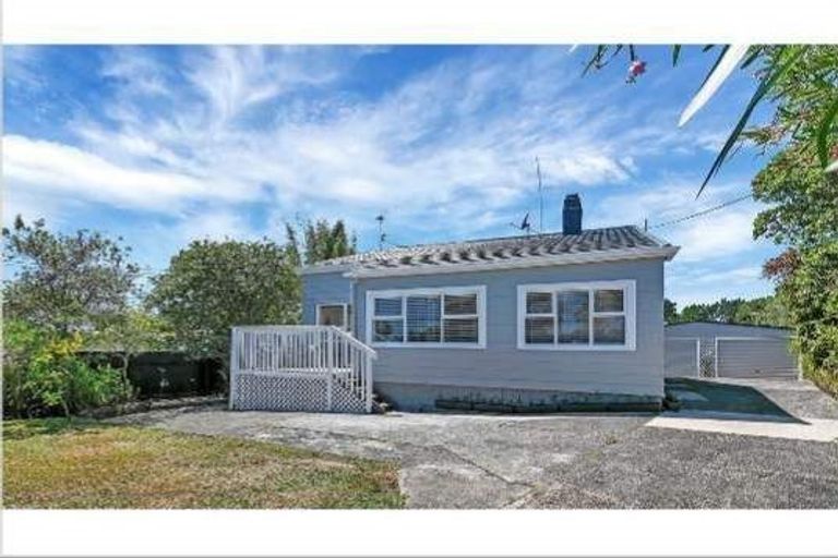 Photo of property in 31 Mahara Avenue, Birkenhead, Auckland, 0626