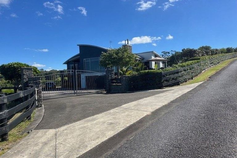 Photo of property in 9 Mott Lane, Whitford, Howick, 2571