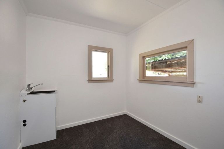 Photo of property in 17 Rye Street, Otautau, 9610