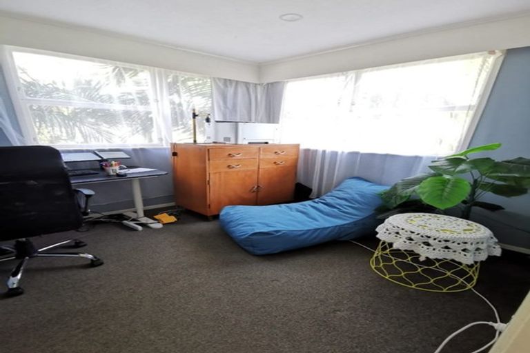 Photo of property in 223b Don Buck Road, Massey, Auckland, 0614