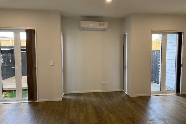 Photo of property in 9 Riroriro Close, Papakura, 2110