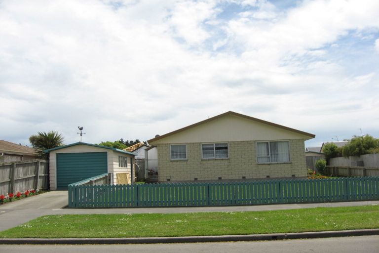 Photo of property in 2/37 Alport Place, Woolston, Christchurch, 8023