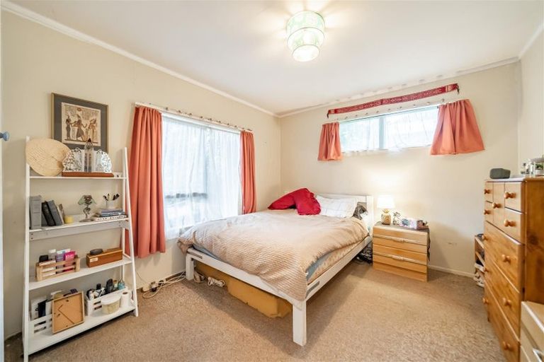 Photo of property in 16 Maymorn Road, Te Marua, Upper Hutt, 5018