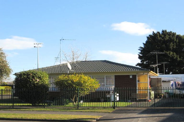 Photo of property in 3/15 Alpha Street, Papakura, 2110