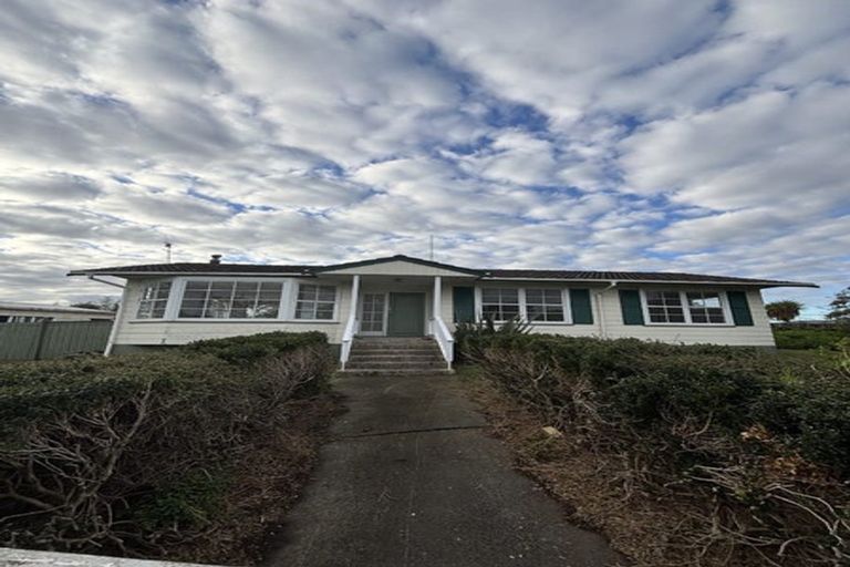 Photo of property in 1 Fairlight Place, Manurewa, Auckland, 2102