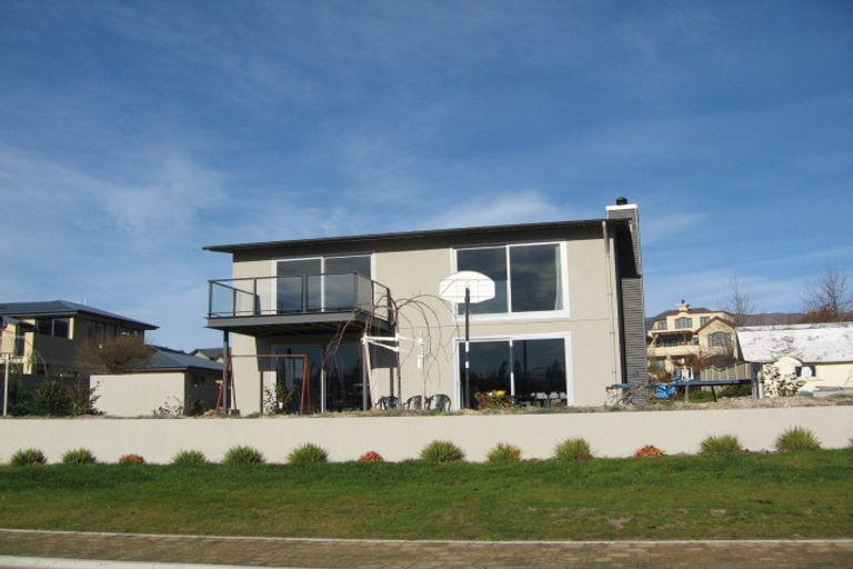 Photo of property in 18 Hyland Street, Wanaka, 9305