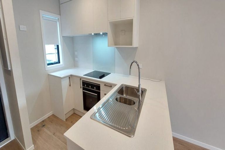 Photo of property in 2/125b Metcalfe Road, Ranui, Auckland, 0612