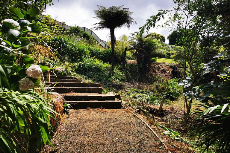 Photo of property in 50 Kimihia Road, Huntly, 3700